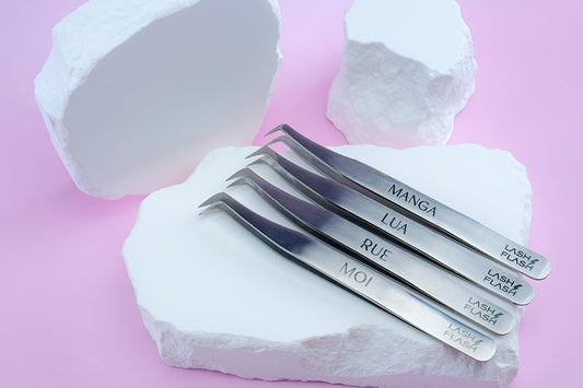 LASH FLASH  NEW TWEEZERS COLLECTION